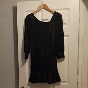Chic Long Sleeve Black Dress